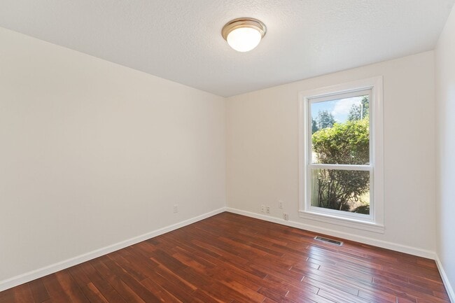 Photo - Stylish 3BR Beaverton Ranch w/ RV Parking & Hot Tub
