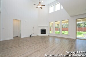 10014 Ellenora Pl