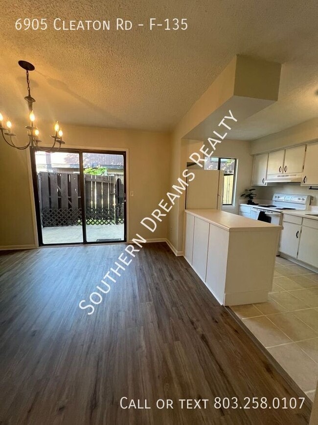 Photo - 6905 Cleaton Rd