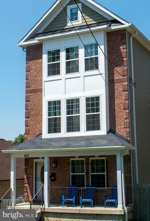 Building Photo - 422 60th St NE Rental