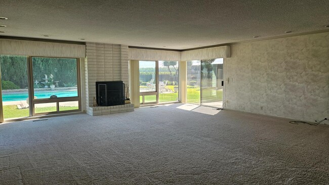 Photo - 7686 S Temperance Ave