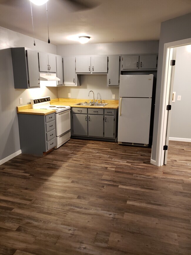 1319 Fall City Rd Unit A
