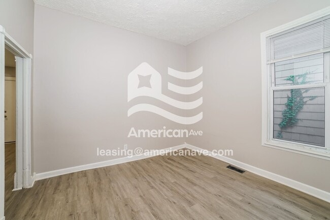 Photo - 1820 N Peoria Ave