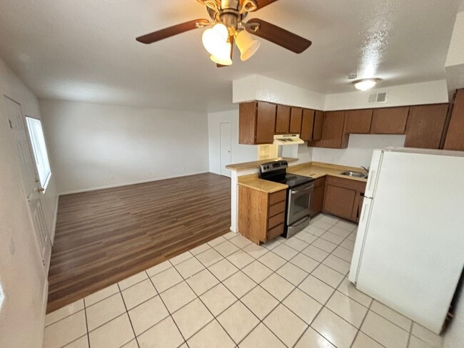 Photo - 4796 Nova Ln Unidad 1