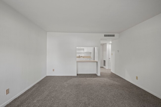 Photo - The Landings at Red Rock – Upgraded or Classic Pet-Friendly 1 & 2 Bedroom Apartments