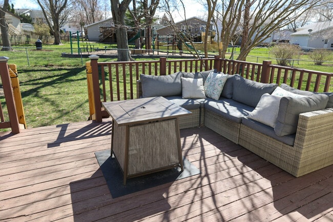 Photo - 1523 N Hershey Rd