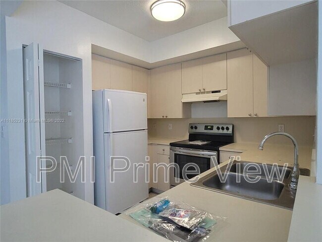 Photo - 11060 SW 196th St Unit #208