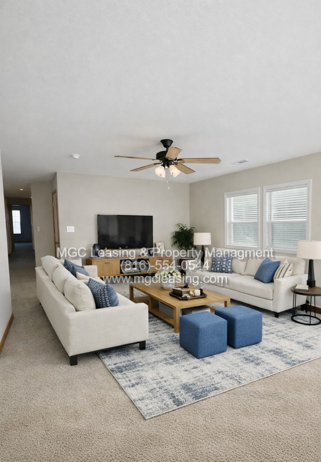Building Photo - Freshly Updated Ranch-Style Duplex in Peculiar, MO — Move-In Ready June 2026