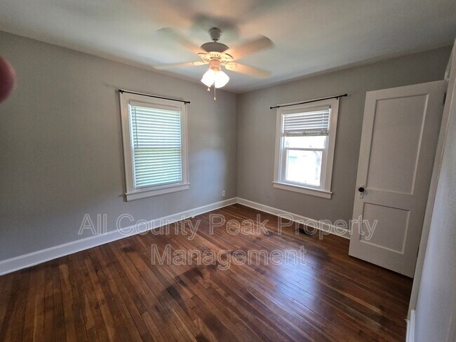 Photo - 3605 Navajo Dr