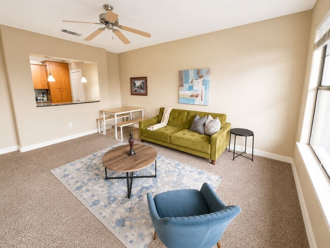 Photo - 75 Riverfront Dr Unidad SI ID1534950P
