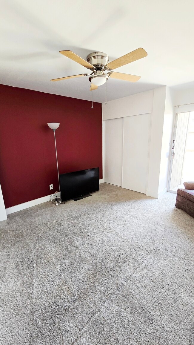 Photo - 1718 E Campbell Ave Unit 18