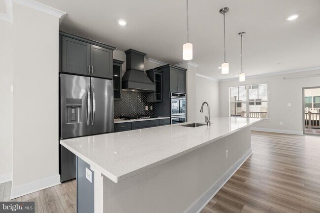 Photo - 311 Lentic Ln