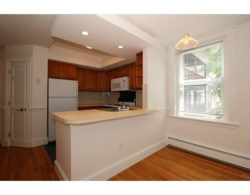 Photo - 30 Upland Rd Unit 7