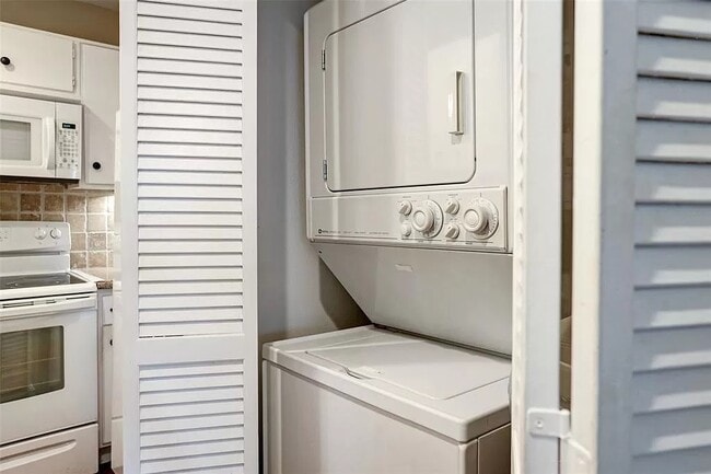 Photo - 2829 Timmons-ID161.4 Unit ID161.4