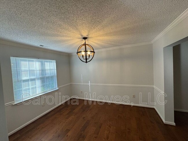 Photo - 9 Ivy Spring Dr