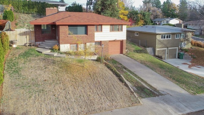 Photo - ***MOVE IN SPECIAL 1/2 OFF FIRST FULL MONT...