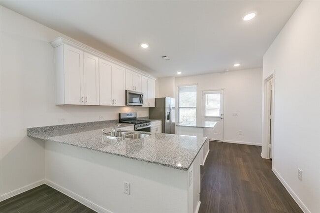 Photo - 14483 Cedar Ledge Ln