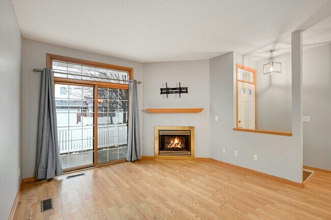 Photo - 8347 Kimball Dr