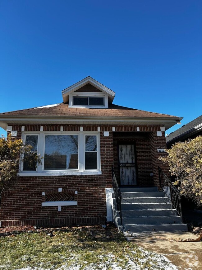 Building Photo - 8312 S Aberdeen St Rental