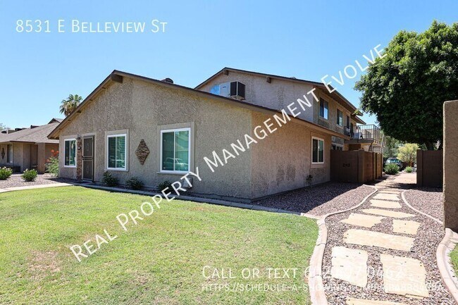 Photo - 8531 E Belleview St