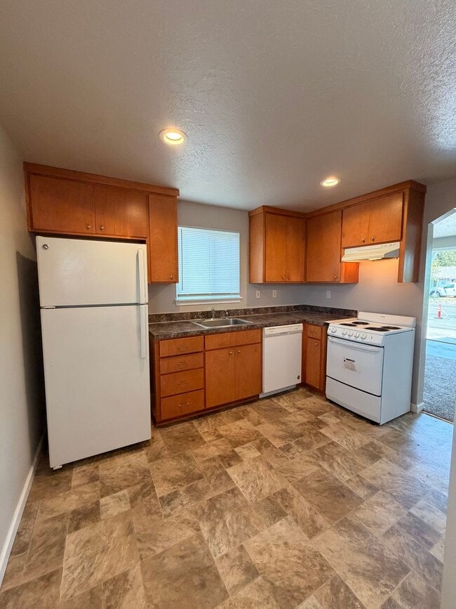 Photo - 1760 W 18th Ave Unit 1760