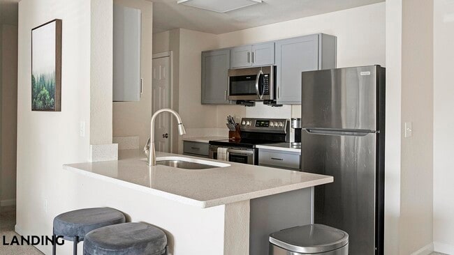 Photo - 210 Hillwood Blvd Unidad 1406