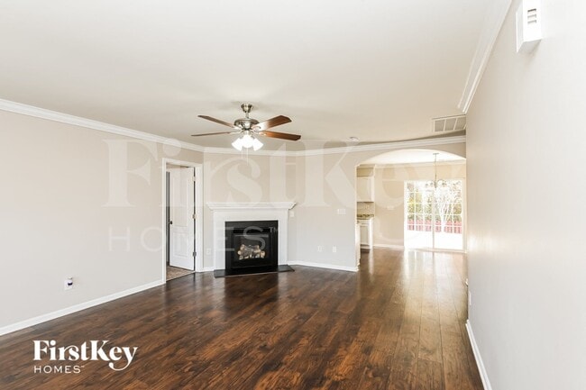 Photo - 6824 Parkers Crossing Dr