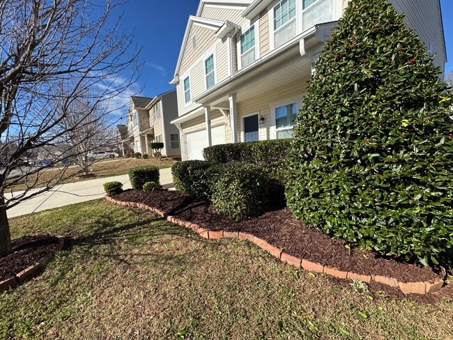 Photo - 291 Ranlo Ave