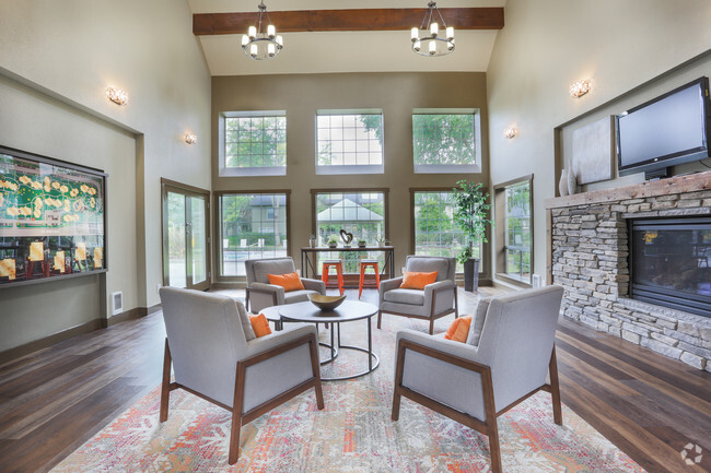 Interior Photo - Overlook at Murrayhill Rental