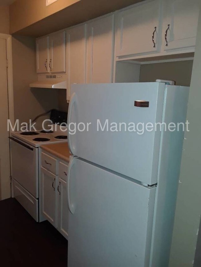 Photo - 2 BDRM Apt, New Flooring, Appliances, C/A.