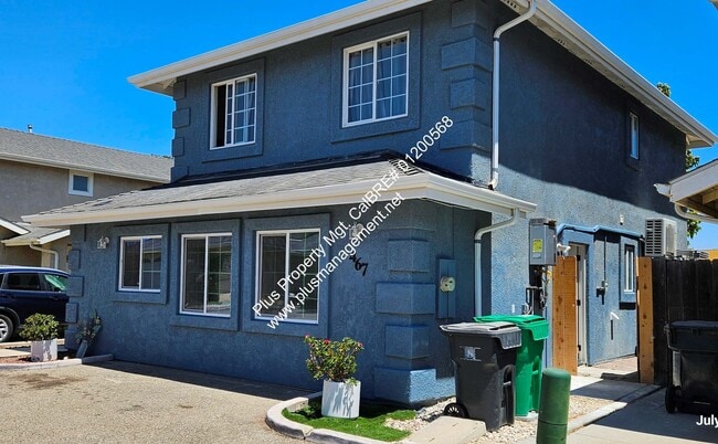 Building Photo - Centrally Located Brand New Studio ADU wit... Rental