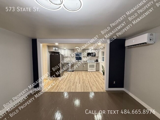 Photo - 573 State St