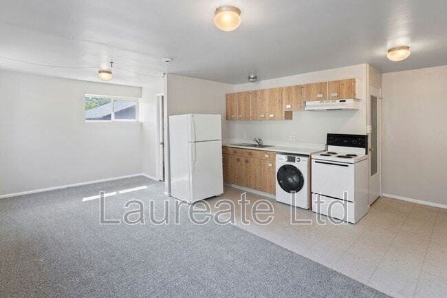 Photo - 1432 N Gaylord St Unit #7