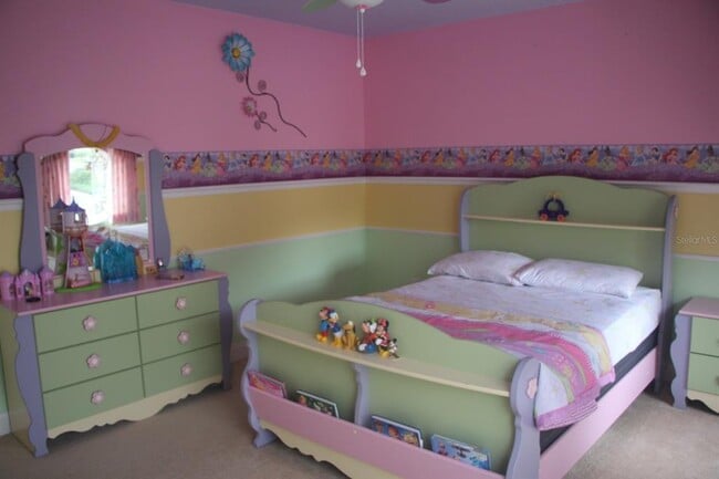 Photo - 6935 Brescia Way