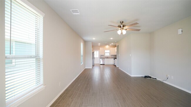 Photo - 25463 Northpark Lake Dr