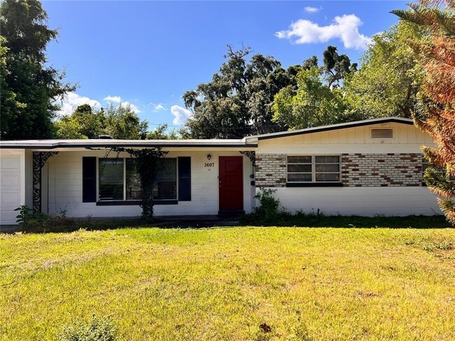 Building Photo - 3607 Squire Ln
