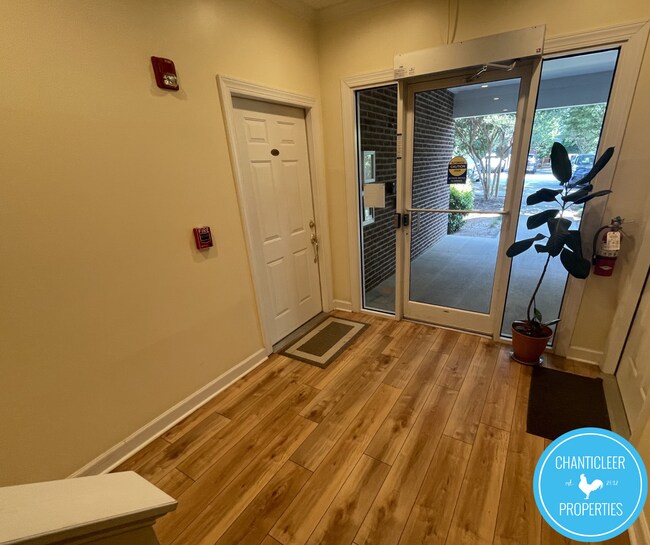 Photo - 701 Copperline Dr
