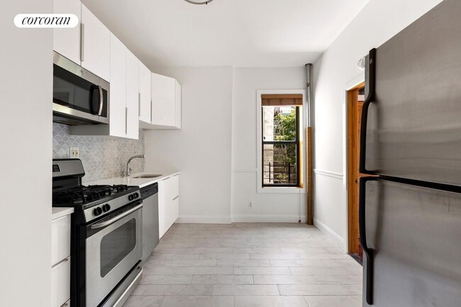 Building Photo - 442 St Marks Ave Rental
