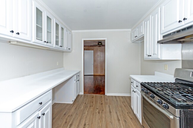 Photo - 3309 Cottonwood Dr House