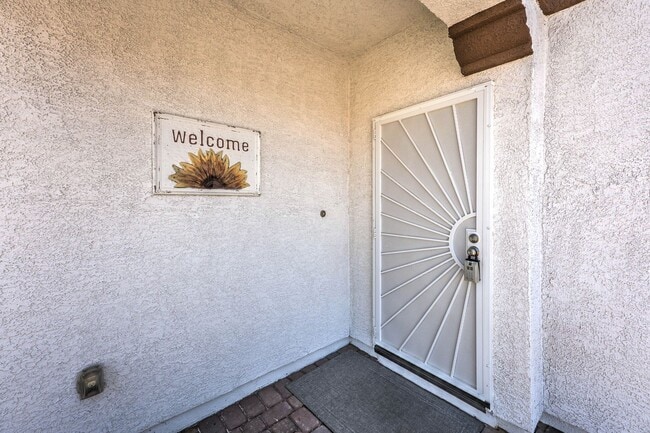 Photo - MUST SEE 3 bedroom Home!