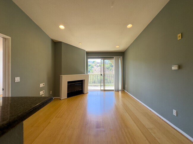 Photo - 7160 Shoreline Dr Unit 4307