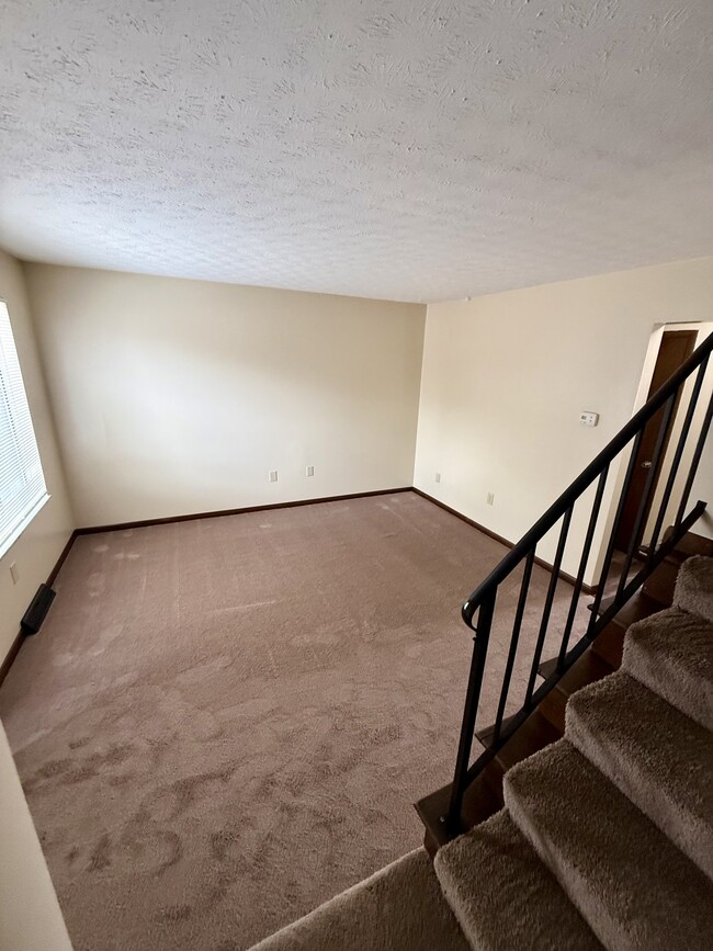 Photo - 3208 Cedar Grove Pl S