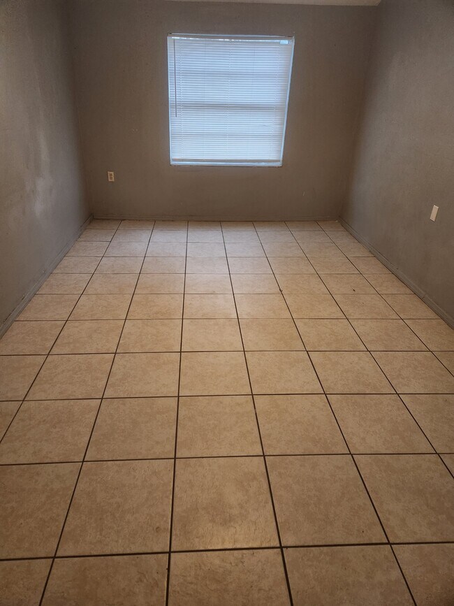 Photo - 41 Queens Ct