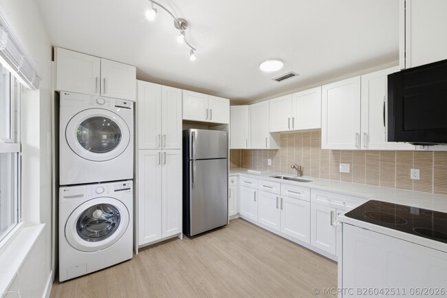Photo - 355 Wickline Blvd