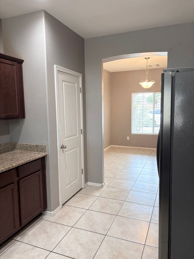 Photo - 7242 N 77th Dr