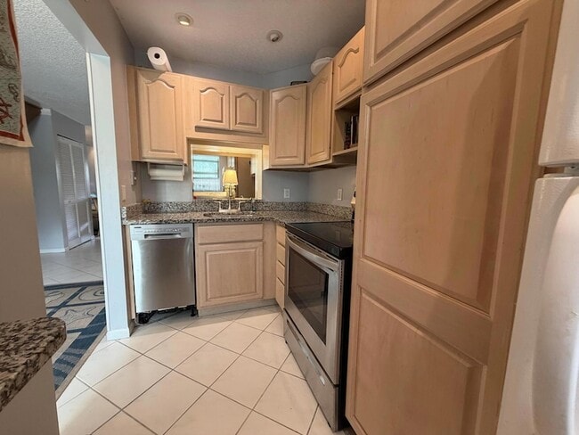 Photo - 4235 N Hwy A1A Unit 14