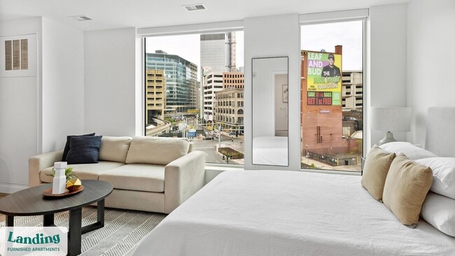 Photo - 310 Gratiot Ave Unidad 404.1404095