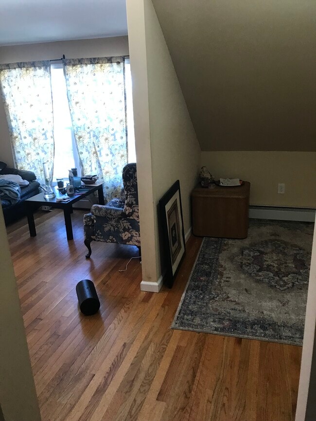 237 Valle #30 - 237 Valley St Unidad #30