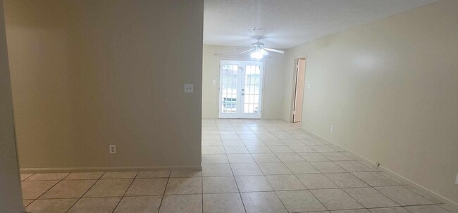 Photo - 8812 Pembroke Ct N