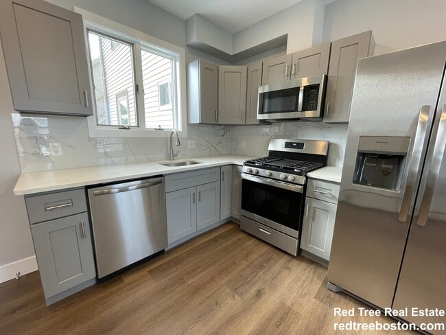 Photo - 11 Pearl Ter